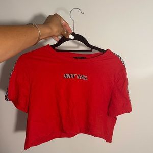 Trendy cropped T shirt